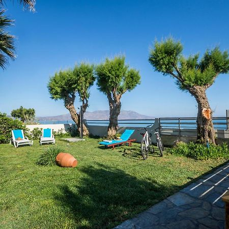Big Blue Exclusive Beachfront Villa Kíszamosz Kültér fotó