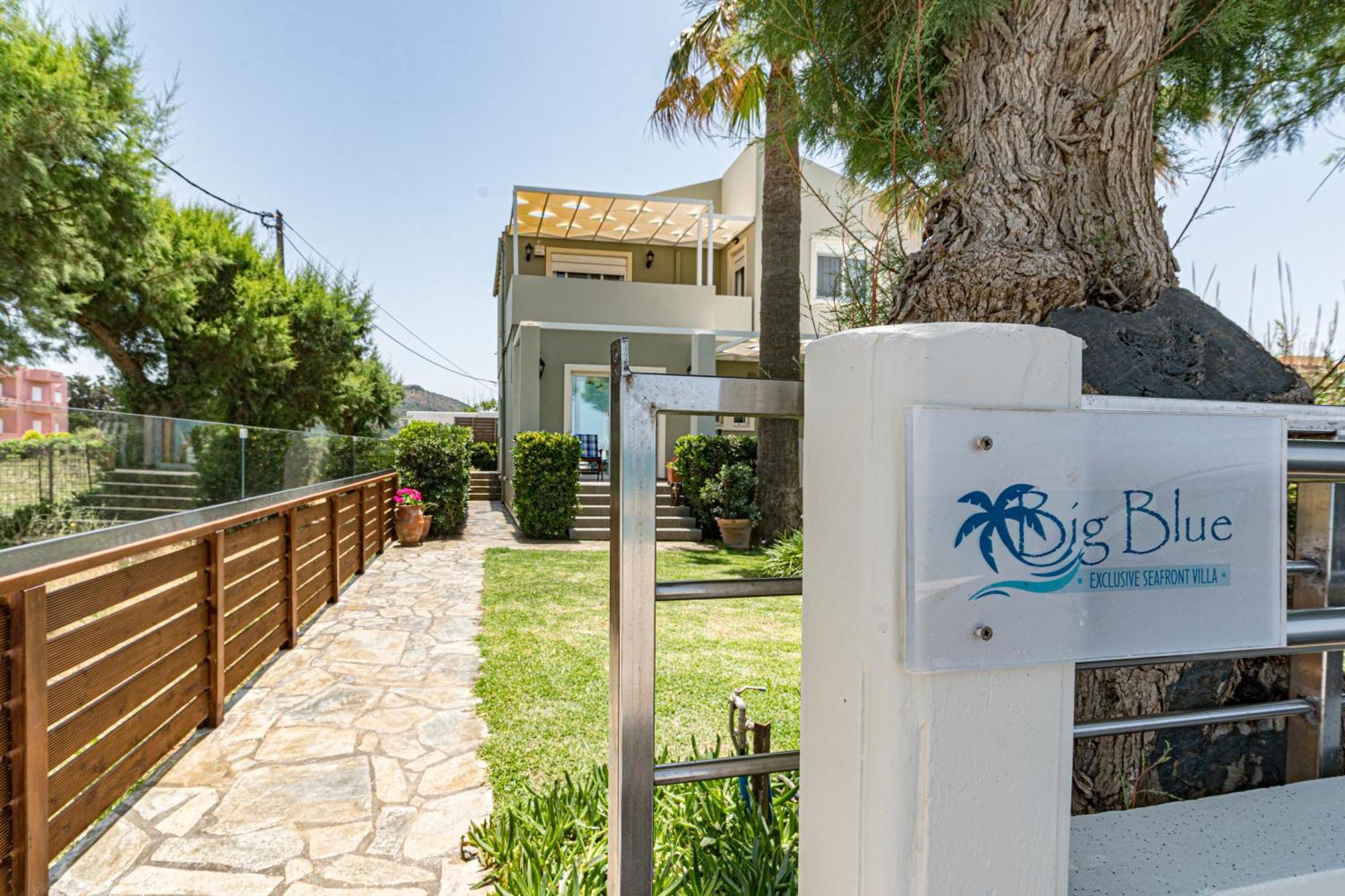 Big Blue Exclusive Beachfront Villa Kíszamosz Kültér fotó
